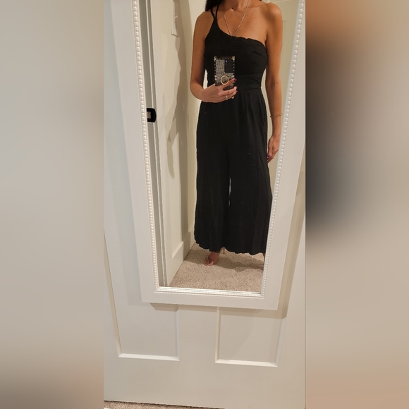 Asymmetrical Jumpsuit - Picture 4 of 8